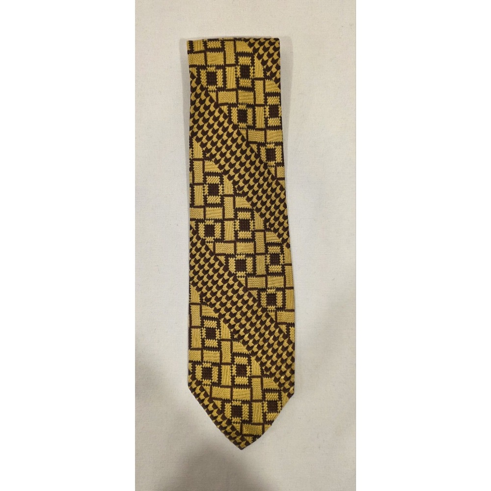 Beau Brummel Vintage Men's Tie. Gold and Maroon. 4" x 57"‎